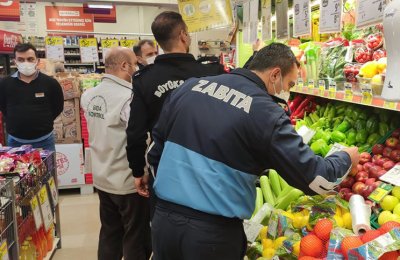 Bayraklı zabıtasından yılbaşı denetimi